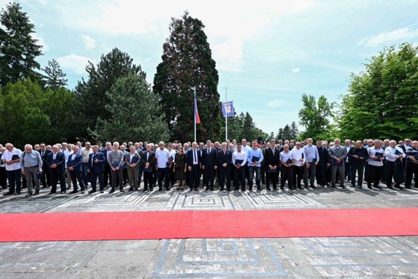 Predsjednik Milanović odlikovao darivatelje krvi: "To je test života u kojem se hrvatski ljudi već generacijama odazivaju na poziv savjesti i čovjekoljublja"